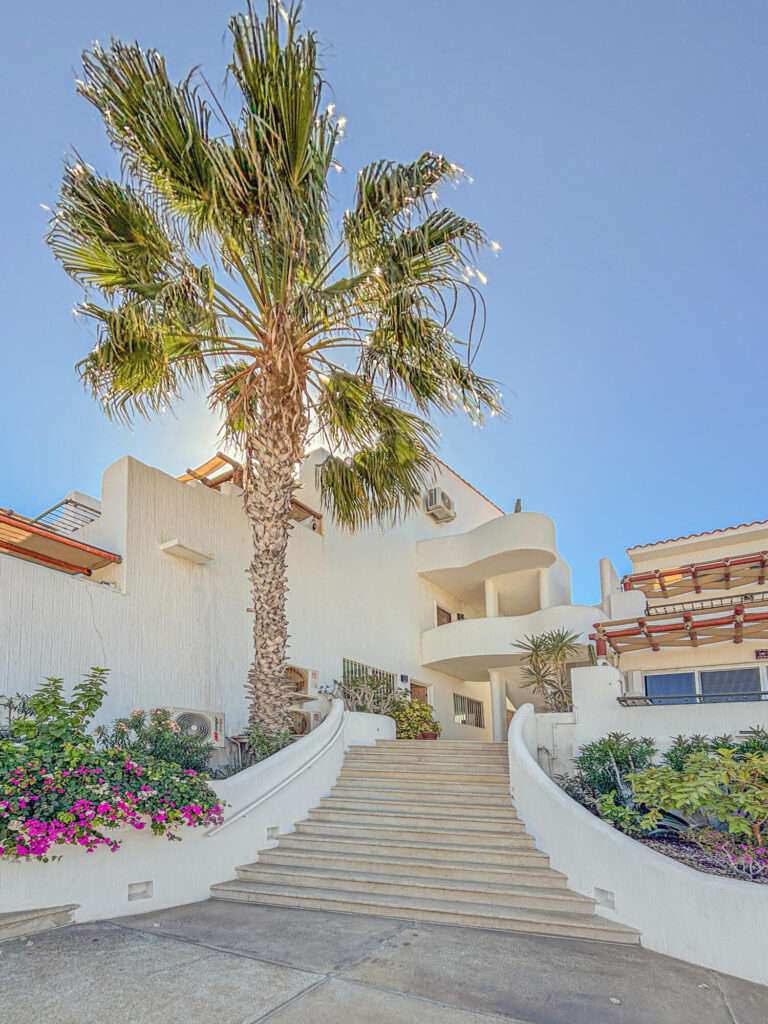 Los Cabos Loma Linda Amazing panoramic – 226 Paseo De Los Misiones, San Jose del Cabo, BS