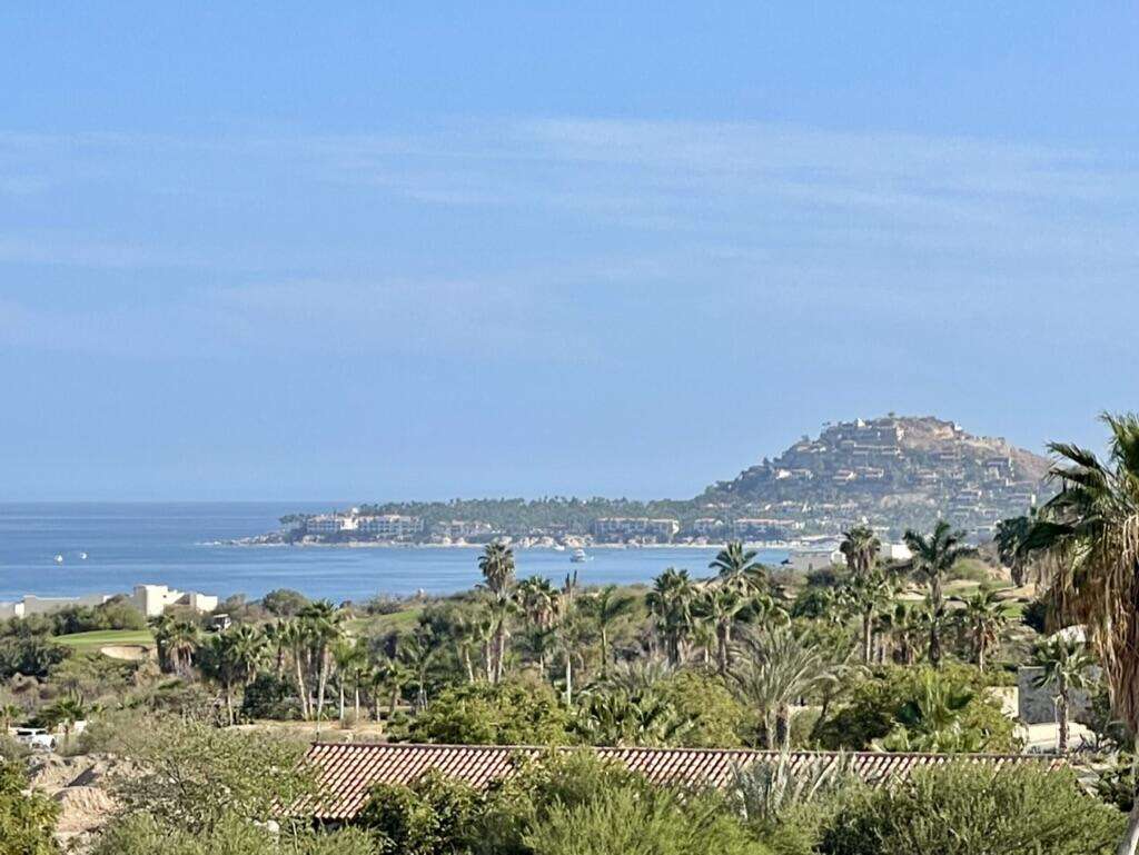 Los Cabos Vista Vella Ii Gorgeous Turn Key 3 Bedroom Condo with Amazing Ocean and Cabo San Lucas City for sale