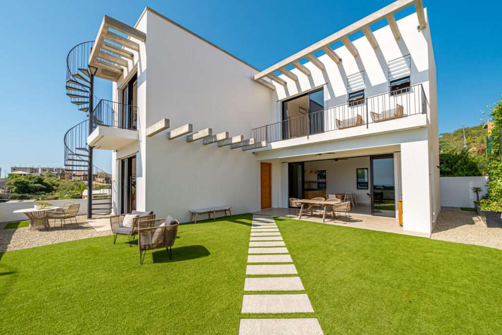 Los Cabos Cabo Bello Casa Blue Fin is a rare DUPLEX investment opportunity in the desirable oceanside community of Cabo Bello. This versatile 4-bedroom, 4-bathroom home offers incredible potential for rental income, full-time or multi-generational living, or both. Each level features 2-bedrooms and 2-bathrooms with private entrances in front and back, making it ideal for generating revenue while maintaining personal privacy or hosting extended family and guests.Enjoy beautiful – 6 Garambullo, San Jose del Cabo, BS