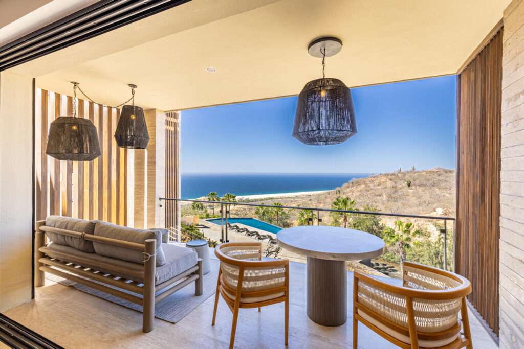Los Cabos Cabo Peninsula Residences Experience elevated coastal living in this beautifully upgraded 2-bedroom, 2-bath condo overlooking the Pacific and Quivira. Ideally located at the gate to Quivira Resort, this turnkey residence offers access to world-class amenities while maintaining privacy and tranquility. With over – Cabo Peninsula Residences 302A, Cabo San Lucas, BS