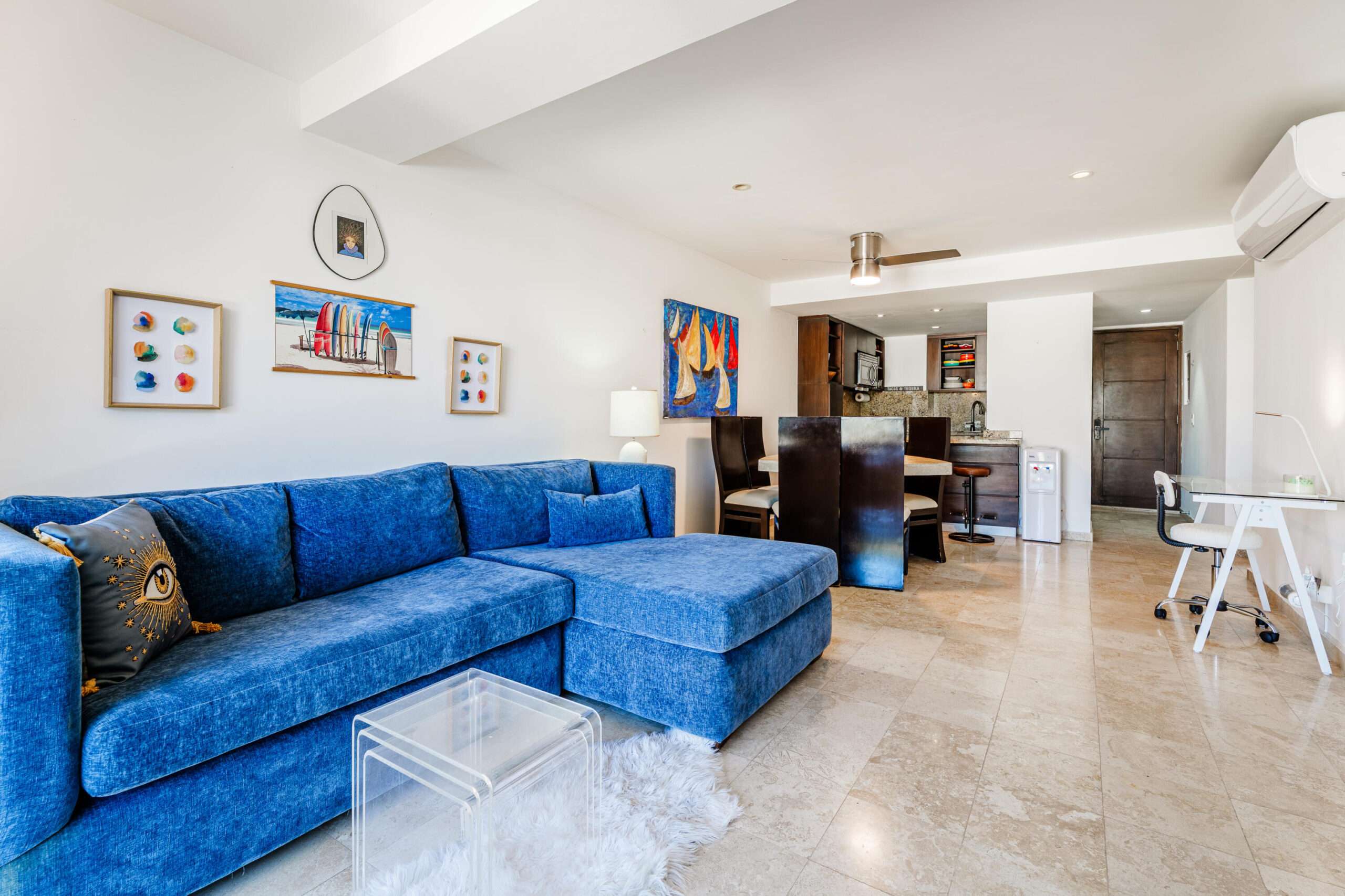 Los Cabos Pedregal Plaza Rare opportunity in Pedregal next to the Marina! This cozy, nicely furnished 3rd floor 2 BEDROOM 2 Bath condo at Plaza San Lucas overlooks the pool and patio area with for sale