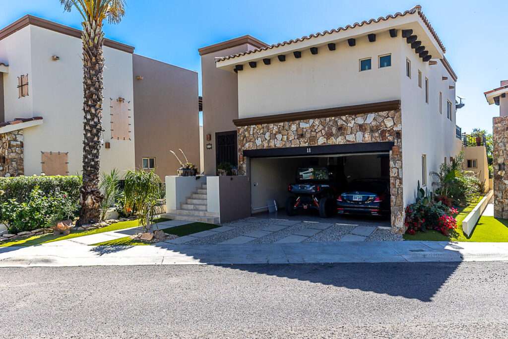 Los Cabos Ventanas Exceptional Value Priced for Immediate Sale: A turn key Lands End-Ocean – Calle San Marino, Cabo Corridor, BS