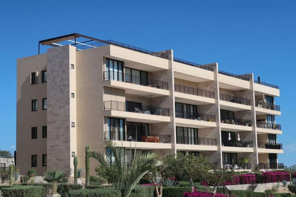 Los Cabos Vista Mare Discover this new listing in Vistamare, a beautifully maintained Turn-Key Condo offering comfort, brightness, and a welcoming atmosphere in one of Cabo's most convenient areas.This third-floor unit features 3 bedrooms and 2 full bathrooms, with wide-open spaces filled with natural light. The condo comes fully furnished and tastefully decorated, making it truly Turn-Key and ready for immediate enjoyment. The kitchen stands out with its modern white countertops, giving the entire space a fresh, clean, and open feel. From the unit, you'll enjoy pleasant mountain – CAMINO SOLARIA, Cabo Corridor, BS