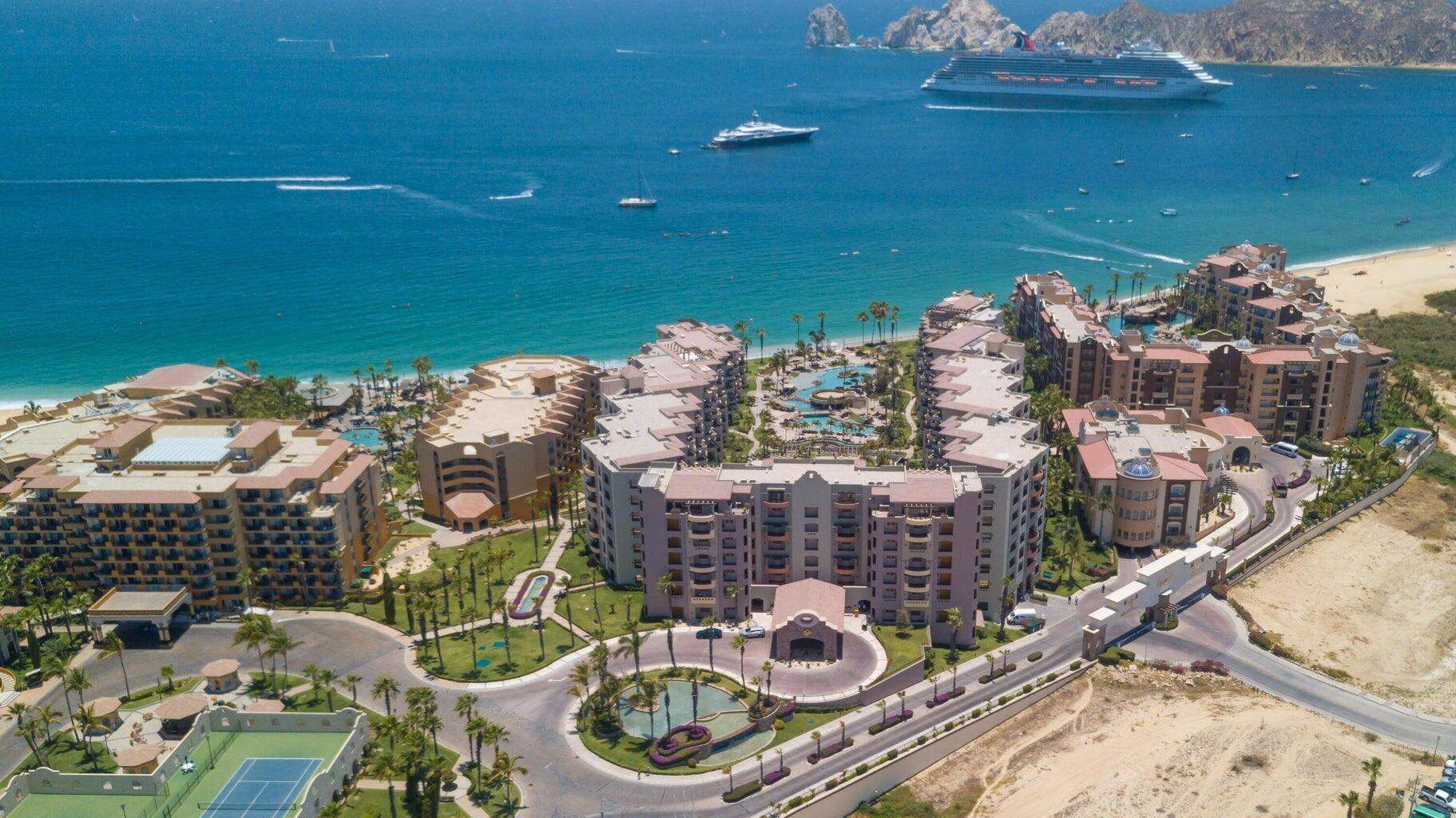 Los Cabos General Modern Condo in Morgan Residences - Great for Airbnb!This fully furnished two-bedroom condo is located just minutes from the Marina, Medano Beach, and downtown Cabo. Part of Morgan Residences, a boutique development, it offers excellent amenities: two rooftop pools (one infinity), gym, spa, Sky Bar, concierge service, and one on-site restaurants.Its flexible layout allows for lockoff use, making it a perfect Airbnb investment or personal getaway. Already listed and generating income, it's a turnkey opportunity in a prime location. for sale