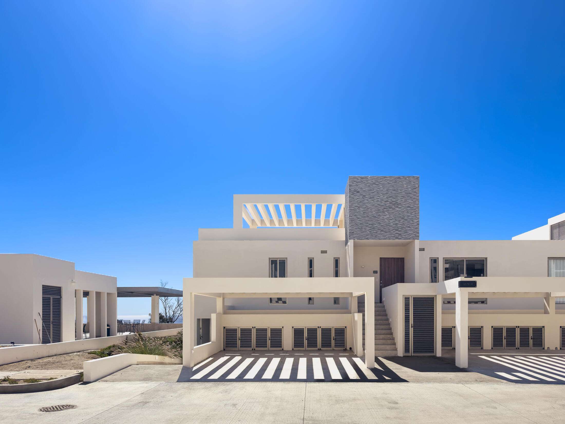 Los Cabos Montemar Pedregal Wake up to captivating ocean and marina for sale