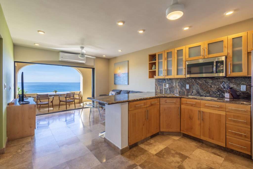 Los Cabos La Choya Perched on a hilltop in Las Ánimas, this ground-floor condo offers expansive for sale