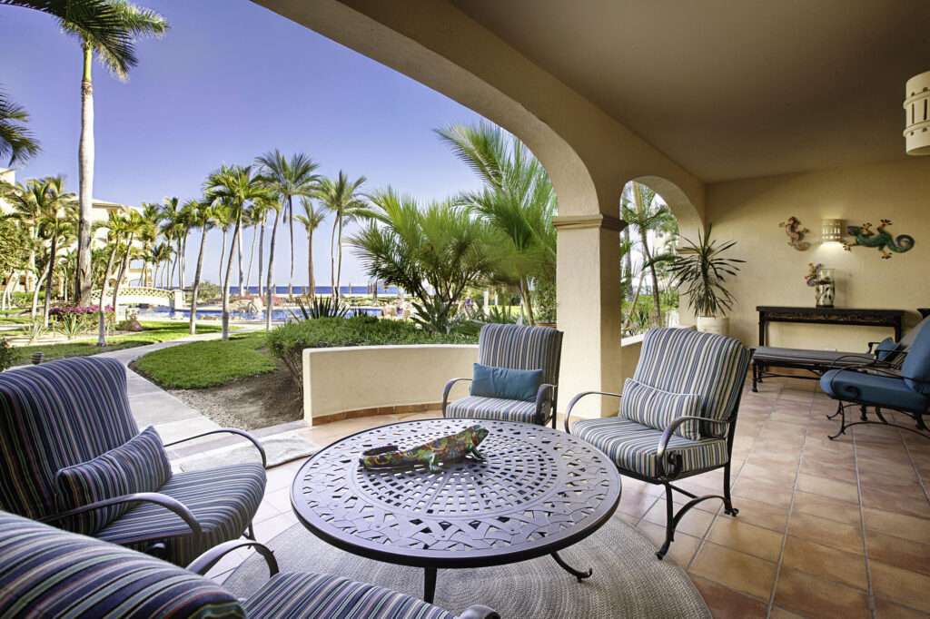 Los Cabos Cabo Costa Experience luxurious coastal living with this fully furnished, turn-key 2-bedroom, 2.5-bath corner unit in a premier Cabo San Lucas development. Featuring an expansive extended balcony with breathtaking ocean – San Jose Beachfront Hotel Zone, San Jose del Cabo, BS