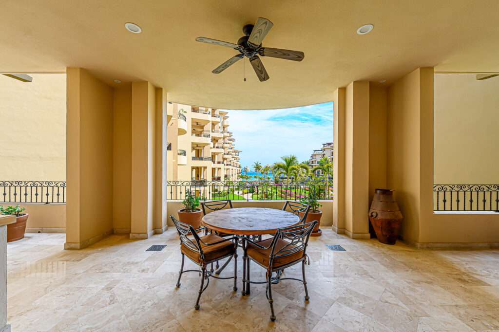 Los Cabos Cenit There is only room for one at the top, and it is Cenit. Elevate your expectations with Cenit Los Cabos Located at the highest point in beautiful San Jose del Cabo Where Culture and lifestyle come together. This 1st level luxury condo in our Palmilla tower offers unrivaled – Villa La Estancia 2301, Cabo San Lucas, Cabo San Lucas, BS