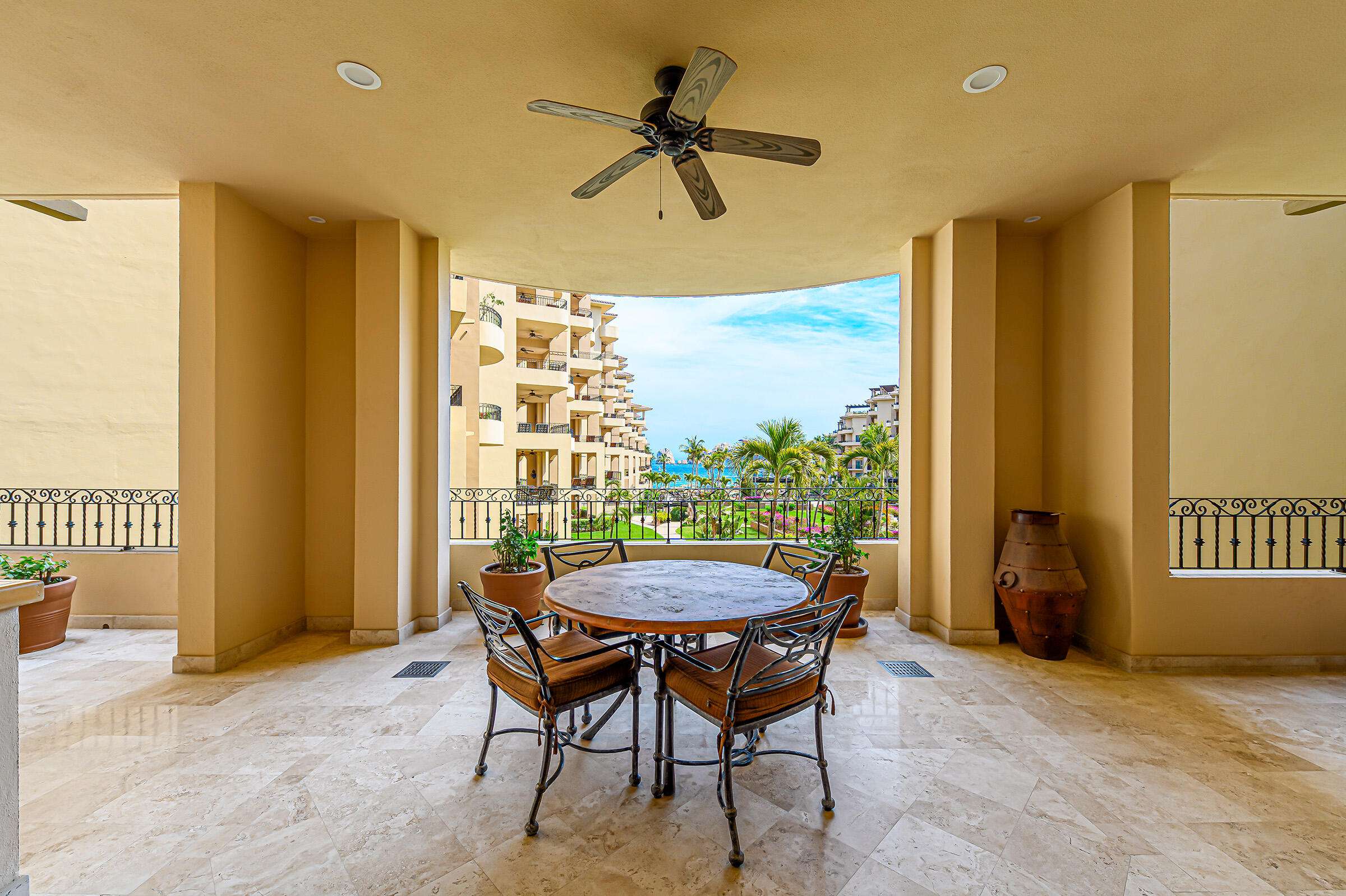 Los Cabos Cenit There is only room for one at the top, and it is Cenit. Elevate your expectations with Cenit Los Cabos Located at the highest point in beautiful San Jose del Cabo Where Culture and lifestyle come together. This 1st level luxury condo in our Palmilla tower offers unrivaled for sale