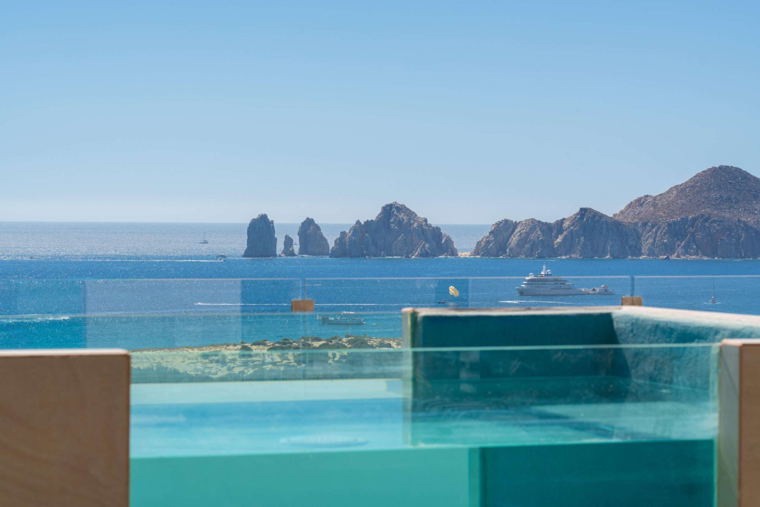 Los Cabos Breeze Of Cabo Discover this modern 2-bedroom, 2-bathroom condo located in the highly sought-after Sunset area of Cabo San Lucas. This corner unit offers maximum privacy with only one neighbor and features spacious windows and a cozy terrace where you can enjoy breathtaking sunrises and sunsets. The property includes underground parking, access to a shared rooftop with a swimming pool and panoramic ocean for sale