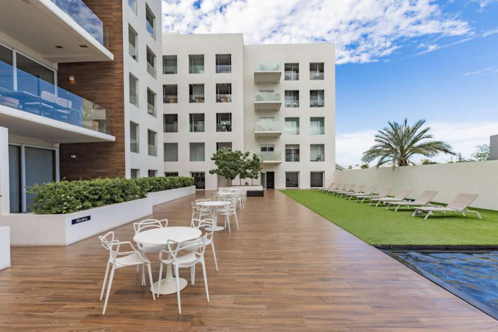 Los Cabos Marea Los Cabos Discover the perfect blend of style, comfort, and location in this beautifully furnished 2-bedroom, 2-bathroom condo situated within a contemporary-style complex in the heart of Cabo San Lucas. Designed for modern living, this residence offers an open-concept layout, quality finishes, and abundant natural light throughout.Residents enjoy peace of mind along with access to features designed for relaxation and convenience. Whether as a full-time residence, vacation getaway, or rental property, this condo offers versatility and strong appeal. Step outside and you're just moments away from Cabo's vibrant restaurants, lively bars, boutique shops, supermarkets, the Marina and walking distance to the most popular Beach in Los Cabos El Medano. This Condo is an exceptional opportunity for investors seeking strong ROI potential in Los Cabos one of Mexico's most sought-after destinations. Very easy to show, Schedule your showing today! – GAVIOTA MAREA LOS CABOS, Cabo San Lucas, BS