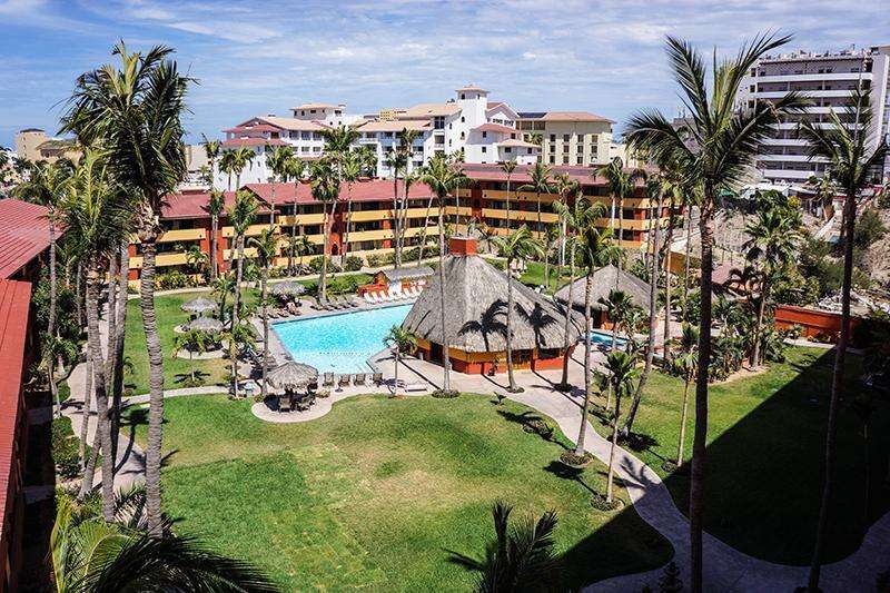 Los Cabos Marina Sol This unique spacious 2-bedroom condo, located in the heart of Cabo San Lucas, one block from the famous Medano beach, and only a five-minute walk to the center of Cabo and the Marina, can sleep 6 guests, having a King bed in the master bedroom and two Twin beds in the second bedroom and a roll away bed. There are two full bathrooms, both with hair dryers. This unique condo has access to the patio from both bedrooms, so when you get up in the morning you can walk straight onto the patio to enjoy your first cup of coffee. A fully fitted kitchen will take care of all your cooking needs, eat at the dining table or Bar-B-Que on the spacious extra-large patio which has a beautiful – Paseo El Pescador, Cabo San Lucas, BS